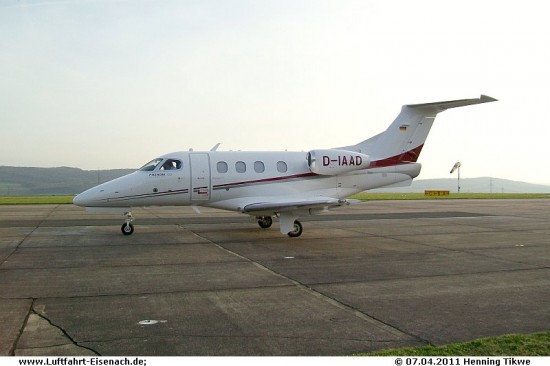 D-IAAD_EMB500-Phenom-100_Arcus-Air_EDGE-06042011_H-Tikwe_05_W.jpg (65.12 KiB) 8553 mal betrachtet D-IAAD_EMB500-Phenom-100_Arcus-Air_EDGE-06042011_H-Tikwe_05_W.jpg