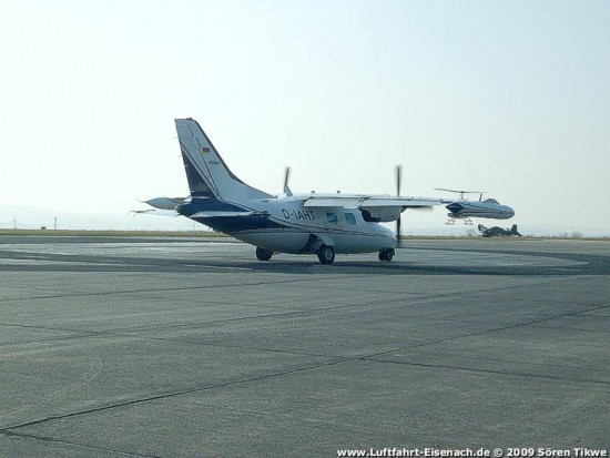 D-IAHT_MU-2P_Fly-Point_EDGE-31032009_Nr-1_S-Tikwe_W.jpg