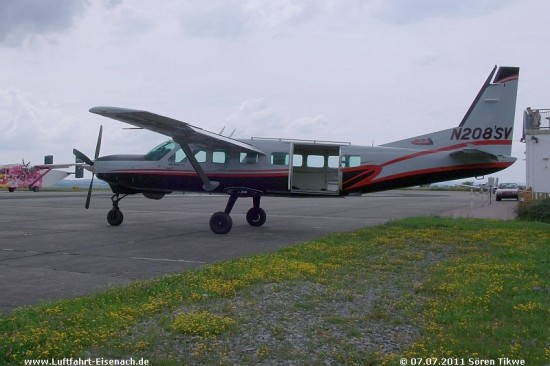 N208SV_Cessna-GrandCaravan-208-B_EDGE-07072011_S-Tikwe_04_W.jpg