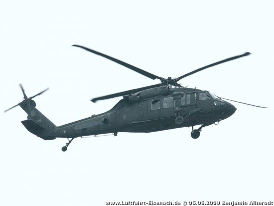 USAF_UH-60_EDDE-05062009_Nr-3_B-Allmrodt_W.jpg