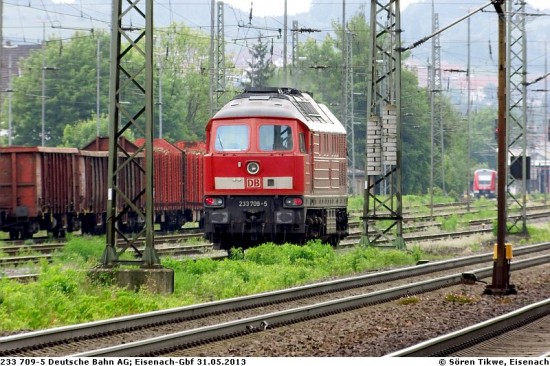 233-709-5_DBAG_EA-Gbf-31052013_S-Tikwe_04 _W.jpg (158.61 KiB) 15807 mal betrachtet 233-709-5_DBAG_EA-Gbf-31052013_S-Tikwe_04 _W.jpg