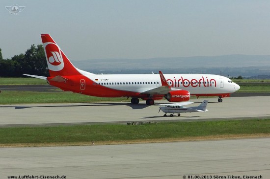 D-ABMP_B737-8J6_Air-Berlin_EDDE-0108013_S-Tikwe_02_W.jpg