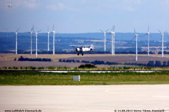 D-EFEM_Stampe-SV-4C_Flugwerk-Manheim_EDDE-14082013_S-Tikwe_01_W.jpg