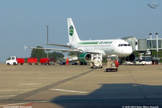 D-ASTT_A319-112_Germania_EDDE-19072014_S-Tikwe_20_W.jpg