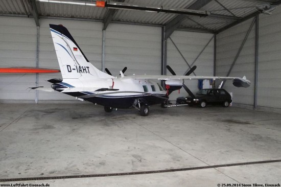 D-IAHT_MU-2P_FlyPoint_EDGE-25092014_S-Tikwe_01_W.jpg (82.57 KiB) 5073 mal betrachtet D-IAHT_MU-2P_FlyPoint_EDGE-25092014_S-Tikwe_01_W.jpg