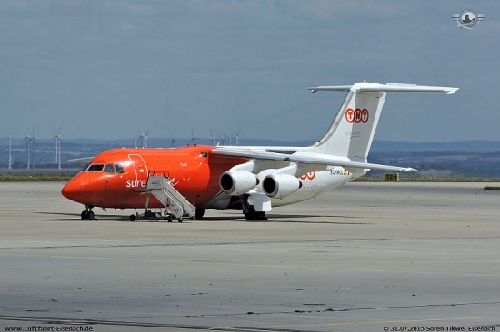 EC-MCL_BAe-146-300_PAN-AIR-(TNT)_EDDE-31072015_01_W.jpg