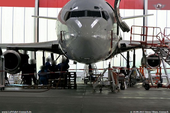 LV-LEB_B737-287adv_LTT-Erfurt_EDDE-10082015_S-Tikwe_02_Wn.jpg (143.22 KiB) 6608 mal betrachtet LV-LEB_B737-287adv_LTT-Erfurt_EDDE-10082015_S-Tikwe_02_Wn.jpg
