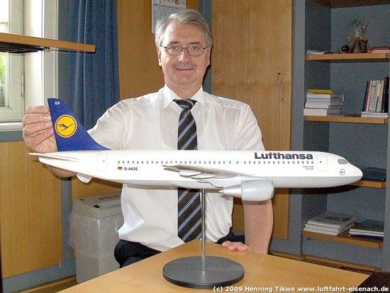 EA-OB-Doht_EA-29082009_Tikwe_02_W.jpg (74.57 KiB) 8205 mal betrachtet EA-OB-Doht_EA-29082009_Tikwe_02_W.jpg