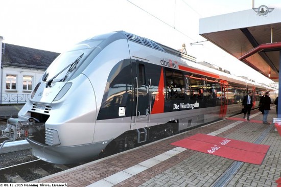 9442-314_Abelio_Taufe_EA-Hbf-08122015_H-Tikwe_28_W.jpg