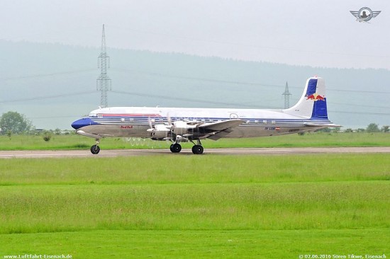 OE-LDM_DC-6B_Flying-Bulls_EDGE-02062016_S-Tikwe_09_W.jpg (61.08 KiB) 15976 mal betrachtet OE-LDM_DC-6B_Flying-Bulls_EDGE-02062016_S-Tikwe_09_W.jpg