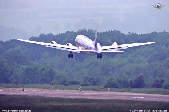 OE-LDM_DC-6B_Flying-Bulls_EDGE-02062016_S-Tikwe_12_W.jpg (60.82 KiB) 12817 mal betrachtet OE-LDM_DC-6B_Flying-Bulls_EDGE-02062016_S-Tikwe_12_W.jpg