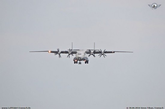 UR-09307_AN-22A_ADB_LEJ-30062016_S-Tikwe_01_W.jpg