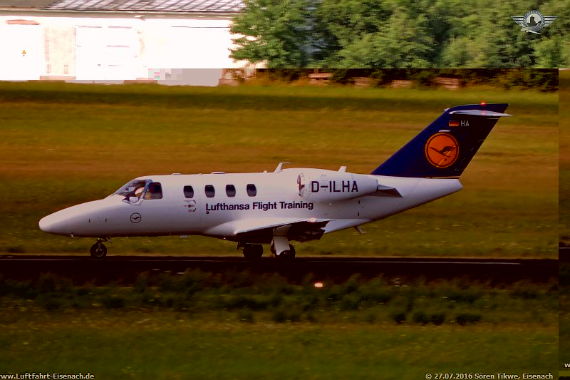 D-ILHA_Cessna-525A-CJ1_LH-FT_EDDE-22072016_S-Tikwe_01_W.jpg