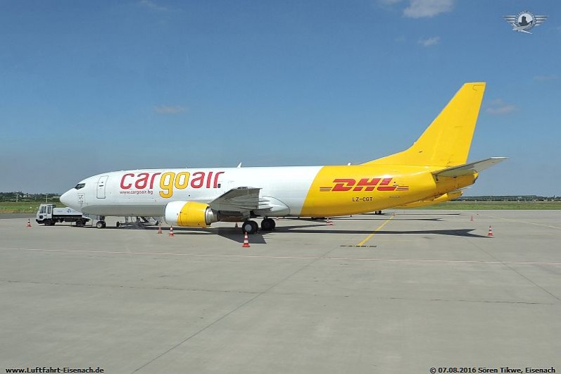 LZ-CGT_B737-4Y0(SF)_Cargo-Air_LEJ-07082016_S-Tikwe_02_W.jpg