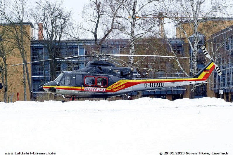 D-HHUU_Bell-412HP_HDM_EA-Krankenhaus-29012013_S-Tikwe_02_W.jpg