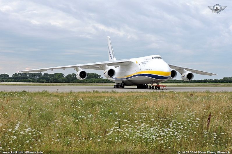 UR-82029_AN-124-100_ADB_LEJ-16072016_S-Tikwe_02_W.jpg