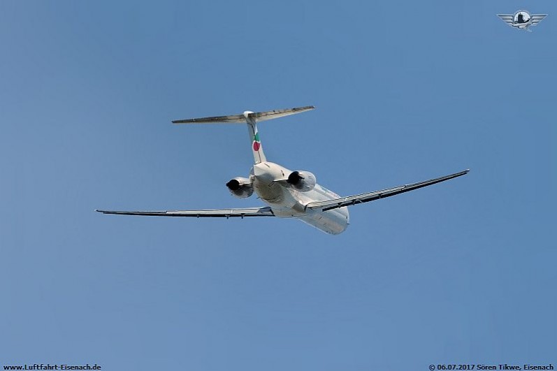 LZ-LDN_MD-82_BAC_EA-06072017_S-Tikwe_02_W.jpg