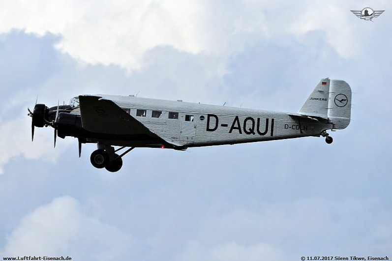 D-AQUI_ (D-CDLH)_JU-52-3m-g8e_LH_EDDE-11072017_S-Tikwe_03_W.jpg (40.6 KiB) 34844 mal betrachtet D-AQUI_ (D-CDLH)_JU-52-3m-g8e_LH_EDDE-11072017_S-Tikwe_03_W.jpg
