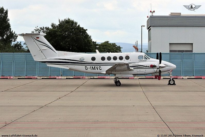 D-IMVC_B200-KingAir_City-Flight_EDDE-13072017_S-Tikwe_01_W.jpg