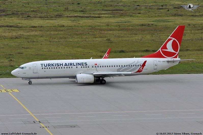 TC-JHV_B737-800_Turkish-Airlines_LEJ-16072017_S-Tikwe_03_W.jpg