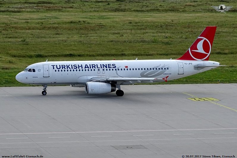 TC-JPD_A320-232_Turkish-Airlines_LEJ-30072017_S-Tikwe_01_W.jpg