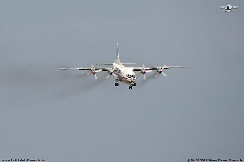 UR-CGW_AN-12BP_Ukraine-Air-Alliance_LEJ-04082017_S-Tikwe_02_W.jpg