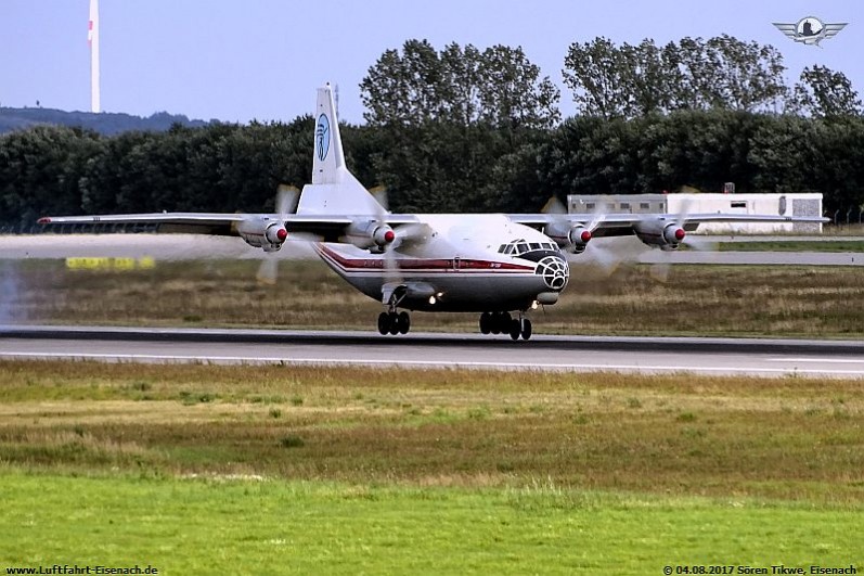 UR-CGW_AN-12BP_Ukraine-Air-Alliance_LEJ-04082017_S-Tikwe_07_W.jpg